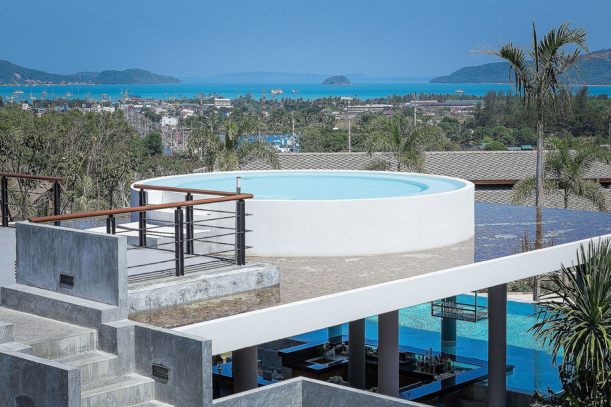 Отель Zen Premium Chalong Phuket Экстерьер фото